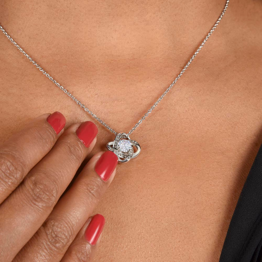 The Knot Between Us – From Mom to Daughter Love Knot Necklace (Gold or Silver)